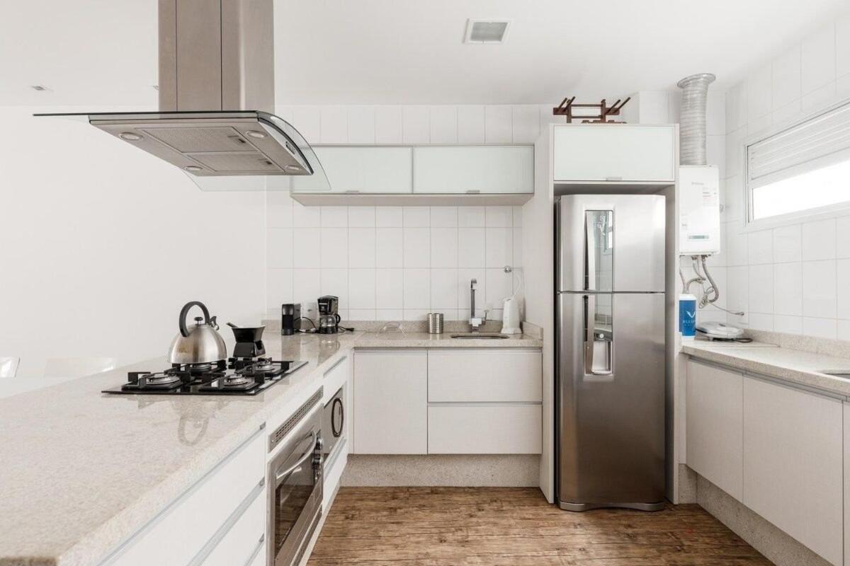 Apartamento Em Incrível Com Garagem, Cachoeira Florianópolis
