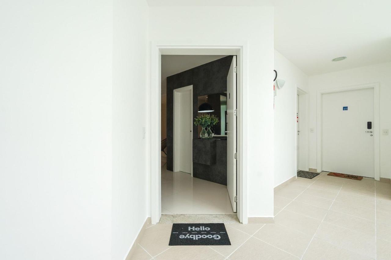 Apartamento Apartamento Em Incrível Com Garagem, Cachoeira