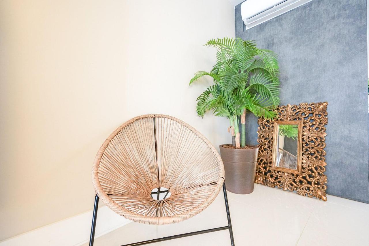 Apartamento Em Incrível Com Garagem, Cachoeira Florianópolis